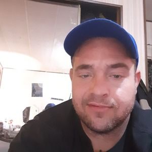 Meet your Posher, Gary